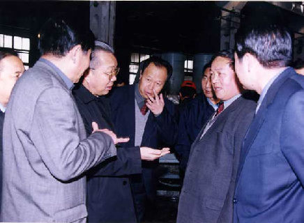 时任甘肃省委书记宋照肃来公司视察