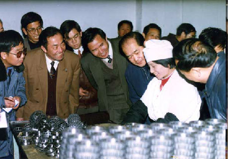 时任甘肃省省长张吾乐来海林视察